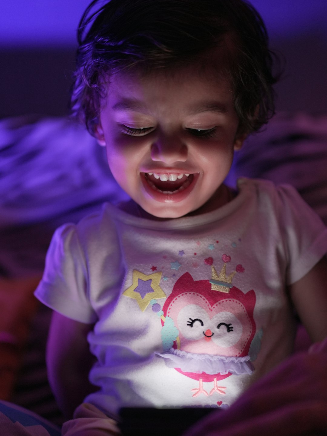 When Your Toddler Outsmarts You at Bedtime