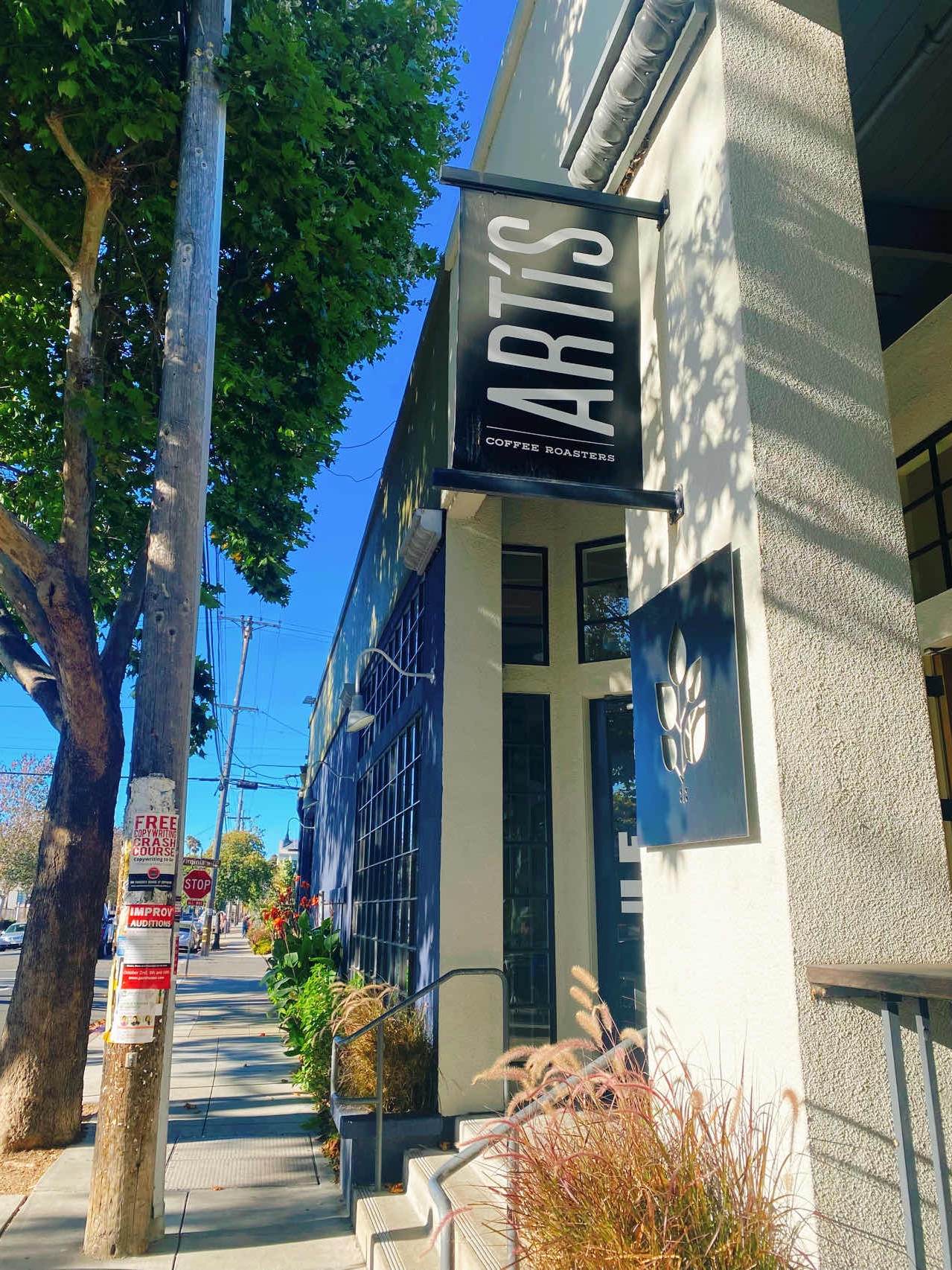 "Berkeley Fourth Street" - Peace amidst the hustle & Food