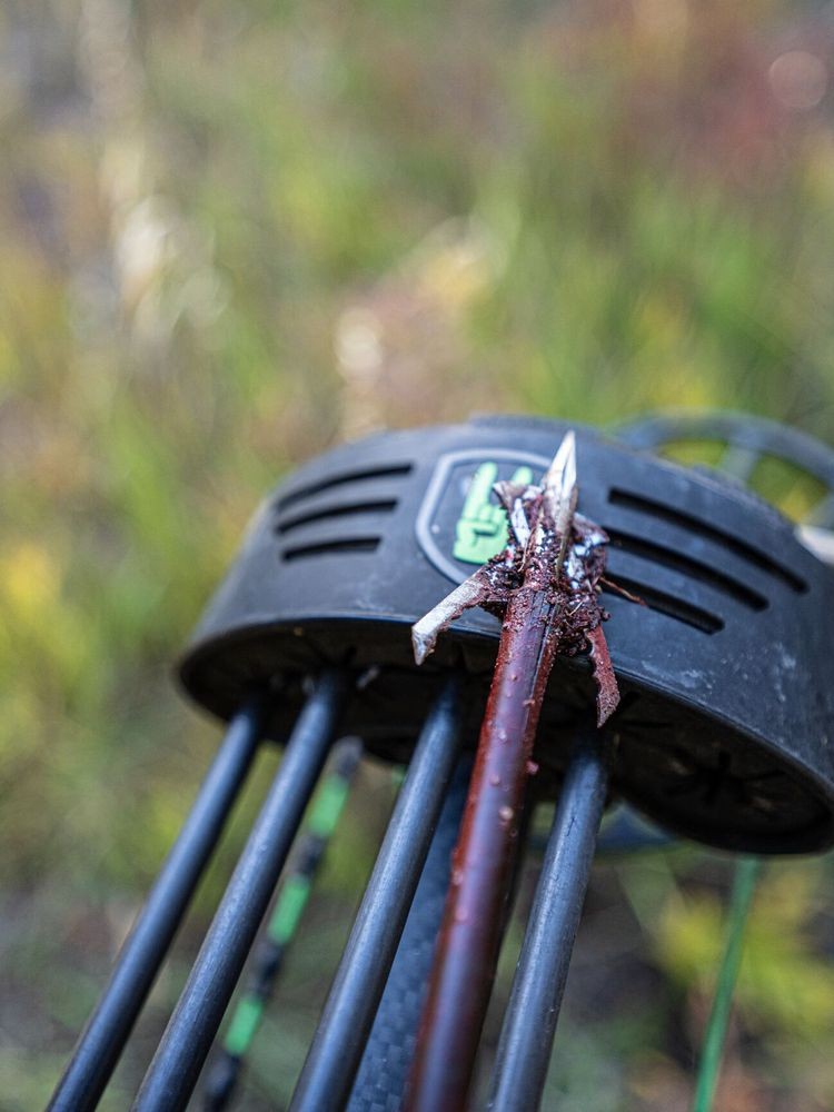 Don’t let dull blades ruin your shot! 🏹