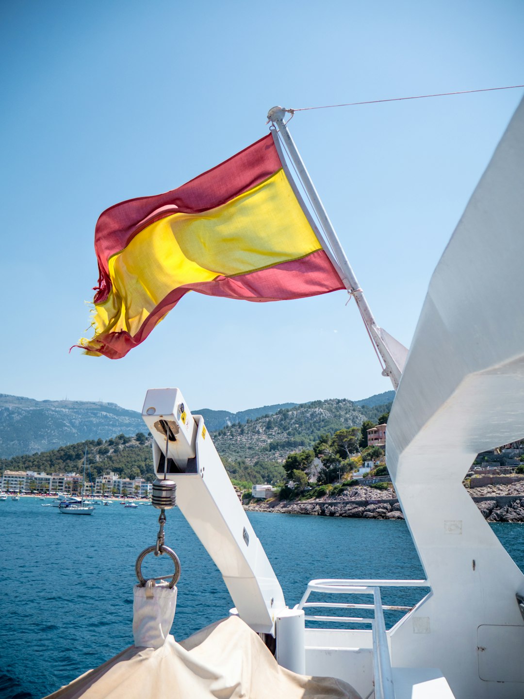 Torn Between My Partner and My Mom—A Weekend in Spain Drama! 😱✈️