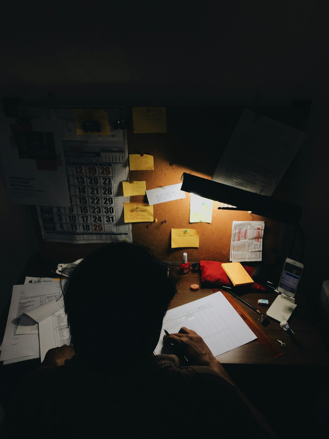 Finance Pro in NYC: Burnt Out, Trapped by High Salary! 😩💸