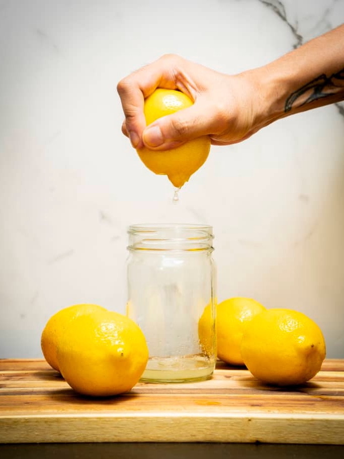 Lemon Squeeze Hack Everyone Needs to Try