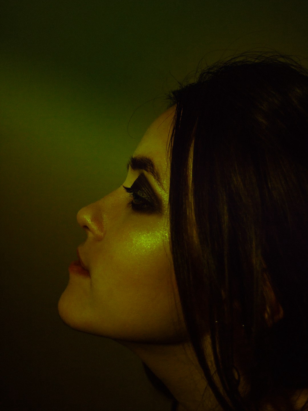 Smoke Without the Drama｜Soft Smokey Makeup Notes