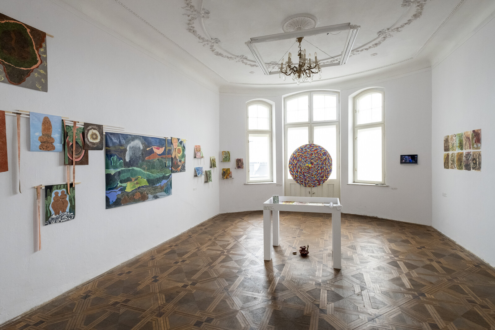 Feminist Art Finds Its Home in Warsaw’s Tenement Halls and Hidden Corners