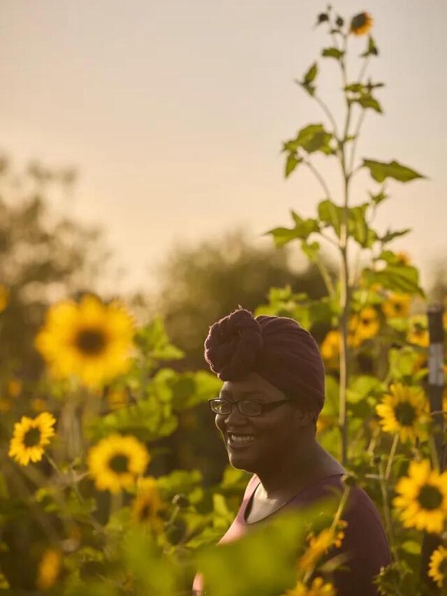 Phoenix’s Urban Farms Are Saving Lives