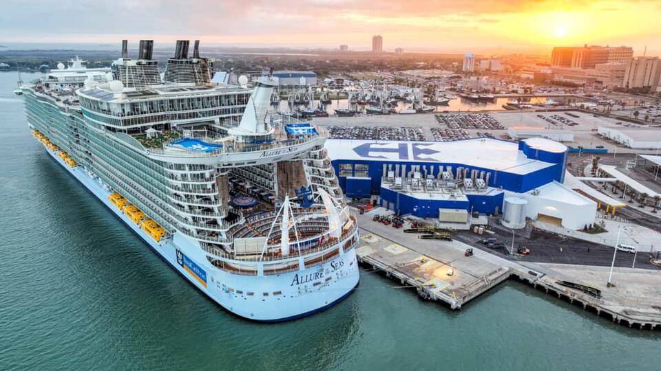 Royal Caribbean’s Sneaky Early Departure!