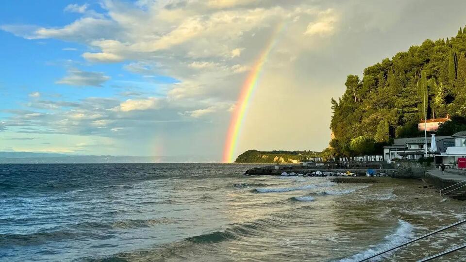 Slovenia Stole My Heart After One TV Clip