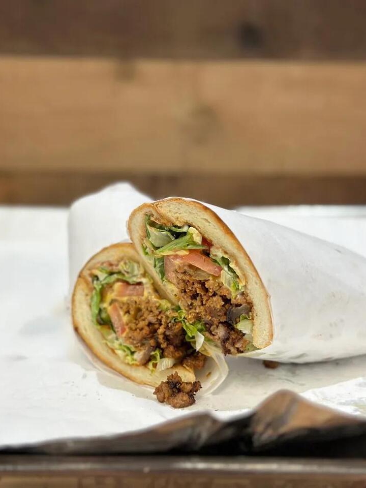 Chicago’s Beach Sandwich Crawl 🍞🏖️