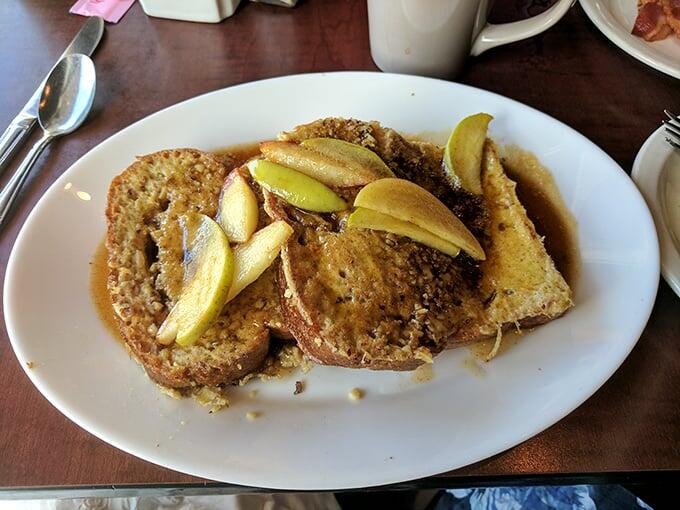 Ohio’s Best French Toast? Road Trip Worthy!