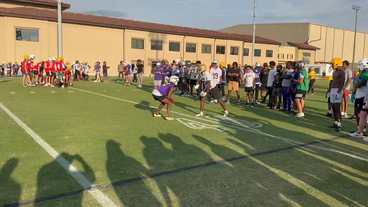 USC Snags Boobie Feaster—Riley’s Next Star?