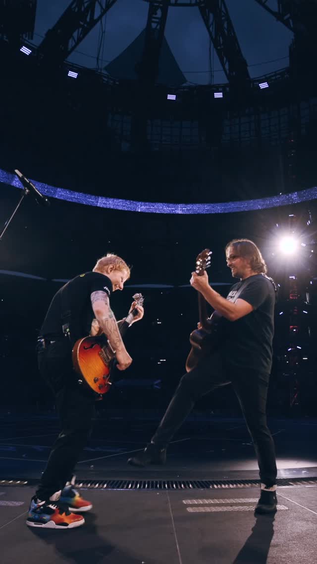 Ed Sheeran’s Wild On-Stage Reunion 🤯