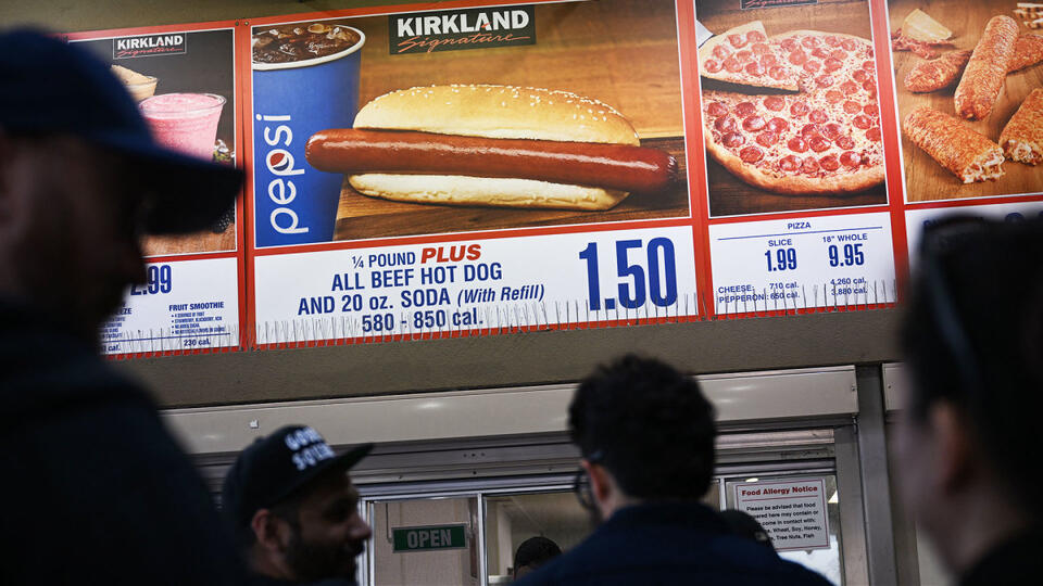 How to Sneak Into Costco’s Food Court