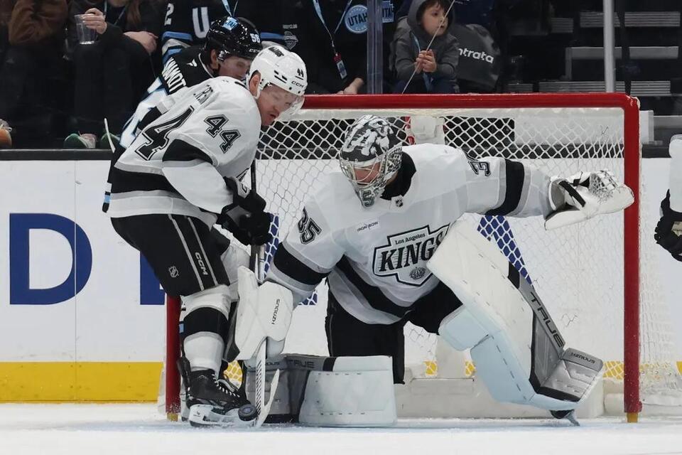 Kings’ Blue Line: Bold or Blunder?
