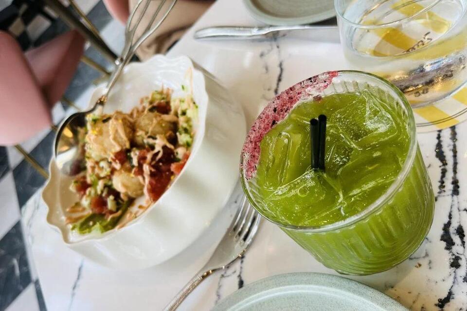 Pittsburgh’s Food Scene Is Poppin’!