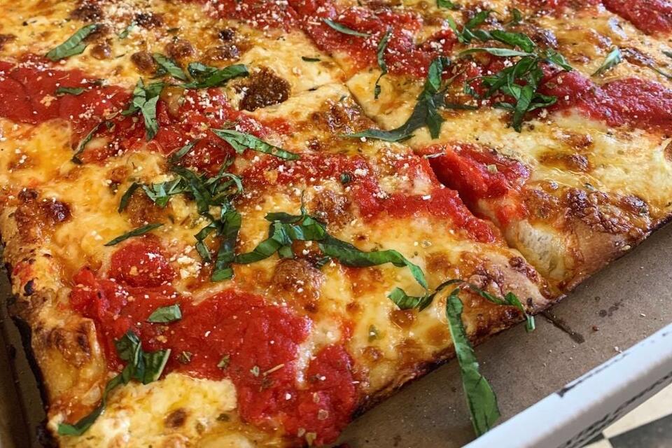 Pittsburgh’s Food Scene Is Poppin’!