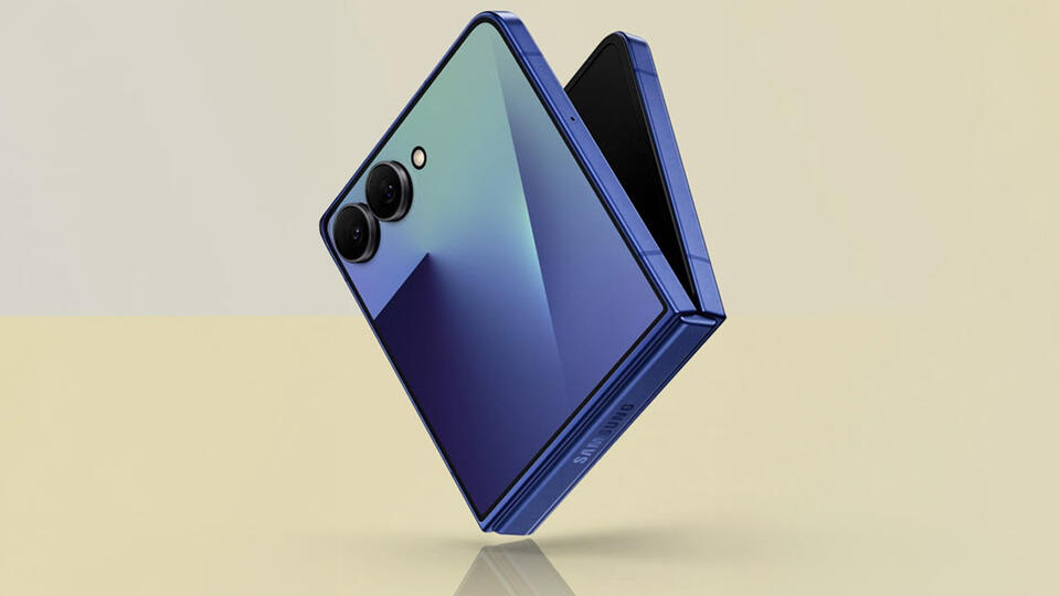 Is Bigger Always Better for Flip Phones?