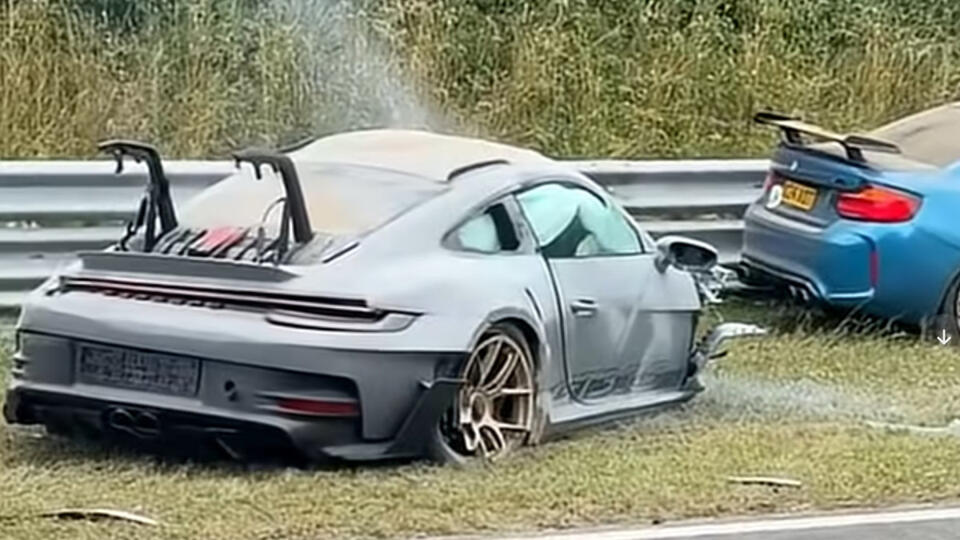 Wild Nürburgring Crash Debate!