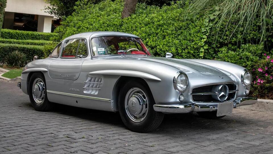 This Gullwing Could Break Auction Records