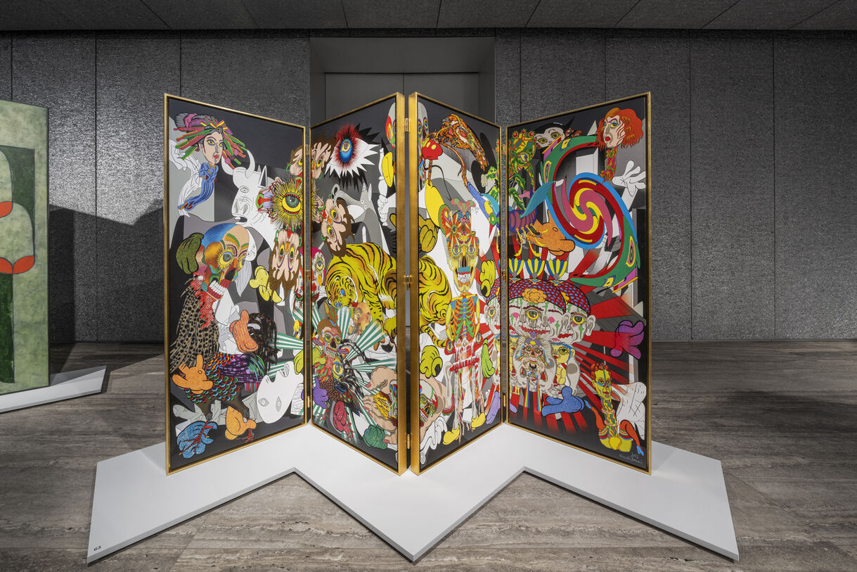 Walls Whisper and Wink: Folding Screens in the Spotlight Again