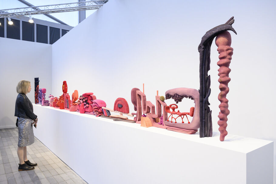  Art Sells Like Hotcakes in Hudson Yards, Frieze New York Rewrites the Rules