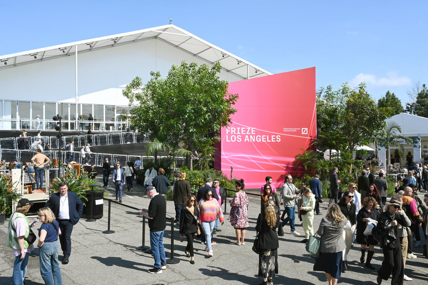 Hollywood Glitz Meets Canvas Grit at Frieze Los Angeles 2025
