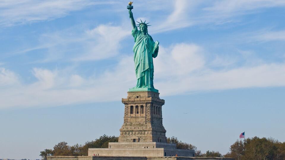 Tourist Traps Locals Secretly Avoid