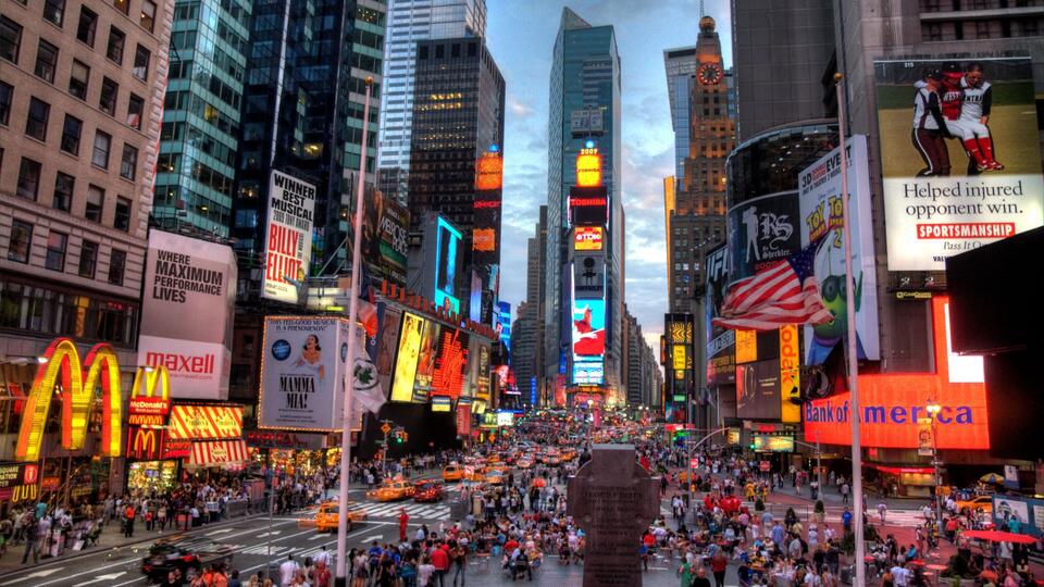 Tourist Traps Locals Secretly Avoid
