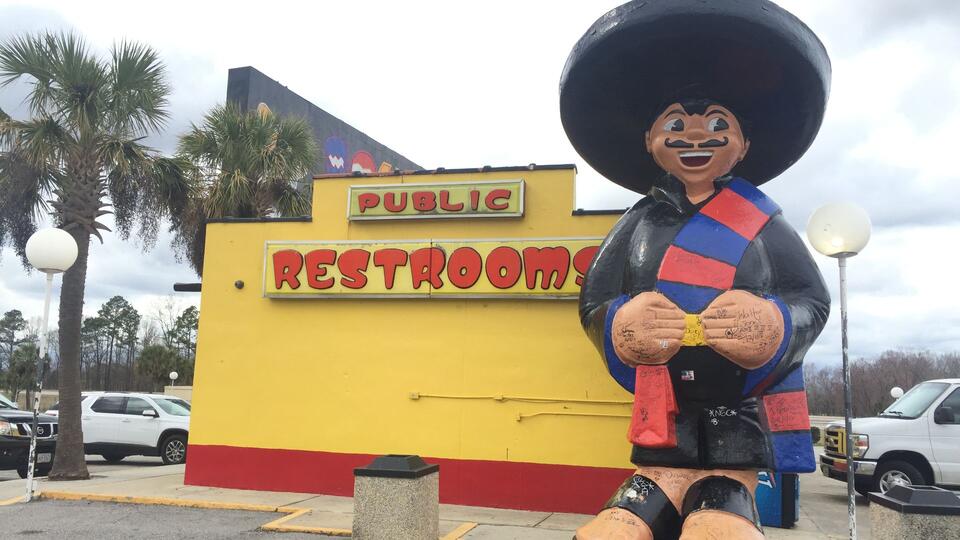 Tourist Traps Locals Secretly Avoid