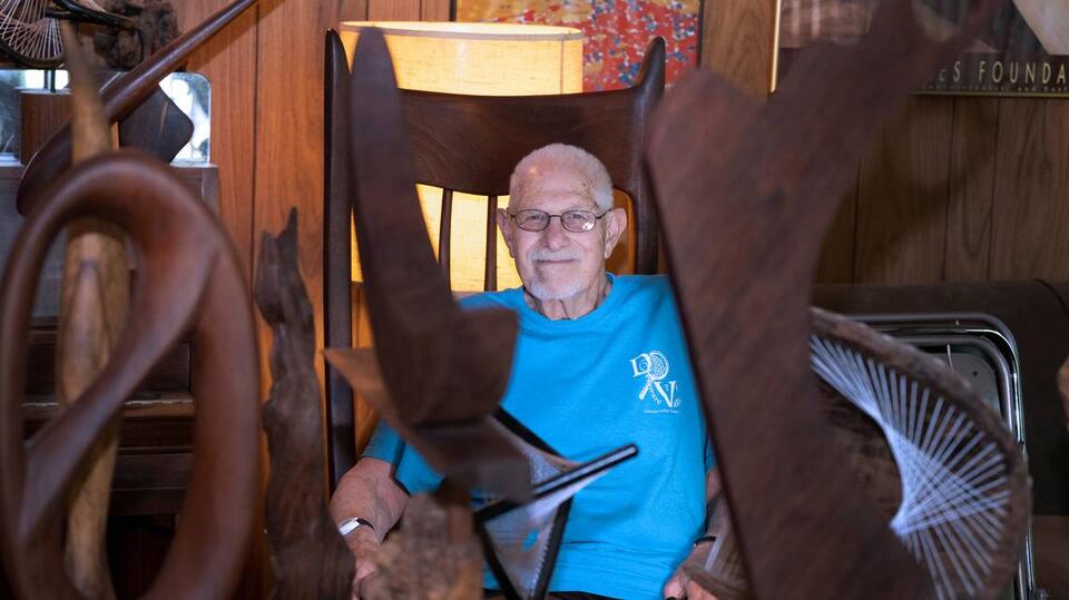 90-Year-Old Art Star? Seymour’s Big Debut 🎨