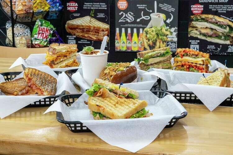 Would You Wait 2 Hours for This Sandwich?
