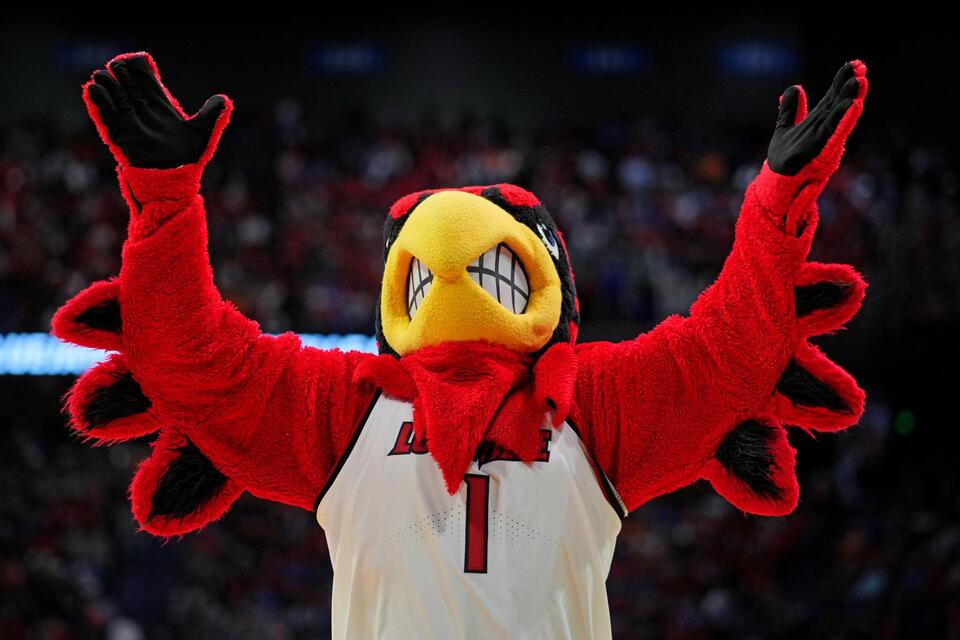 Cards Athletes Cash In: Revenue-Sharing Era Begins