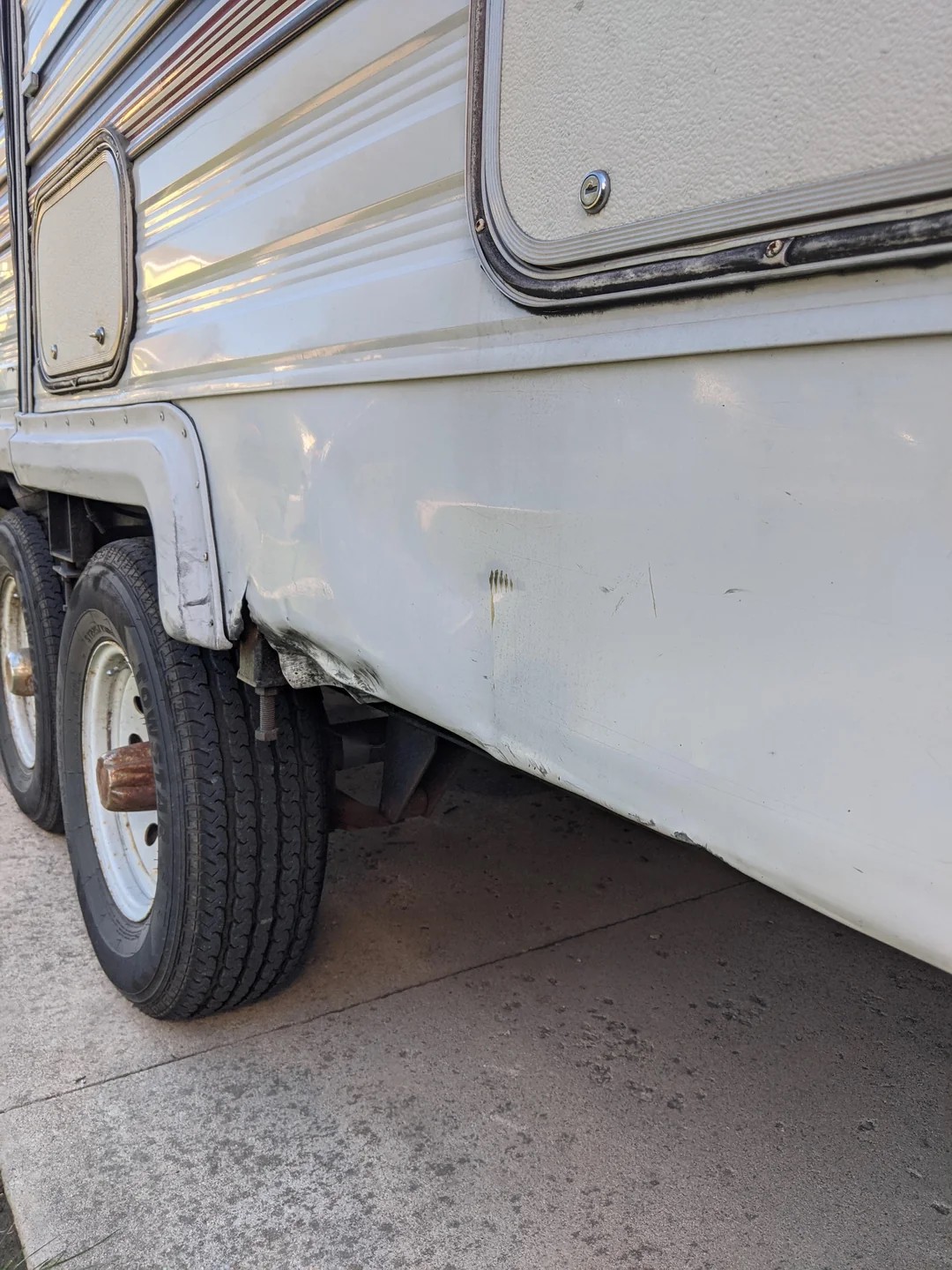 Had a tire blowout and damage this aluminum piece
