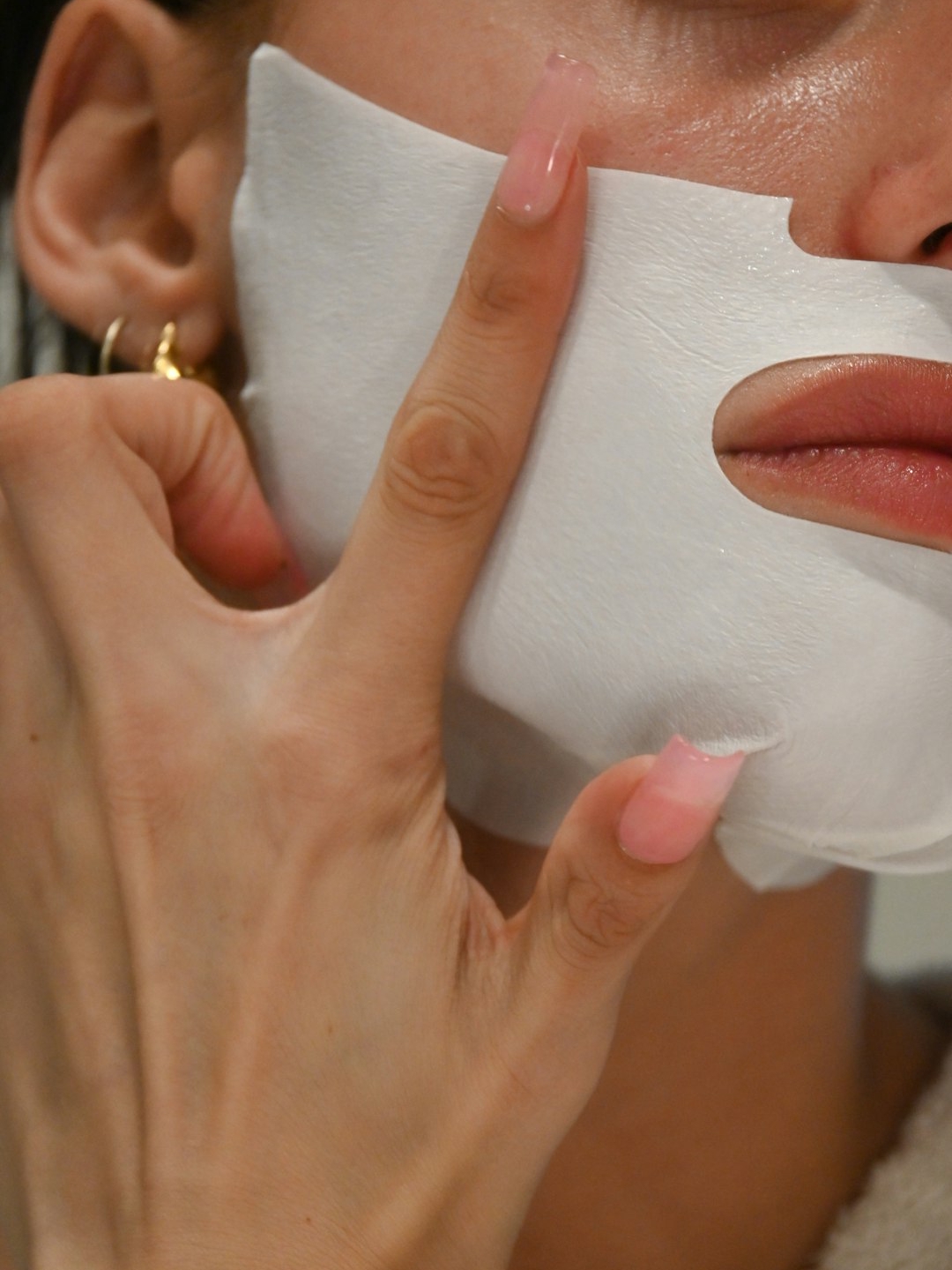 A family drama over a skincare mask 😅
