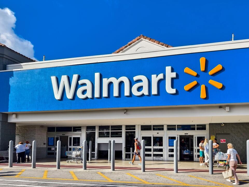 Walmart’s Water Bottle Recall Drama