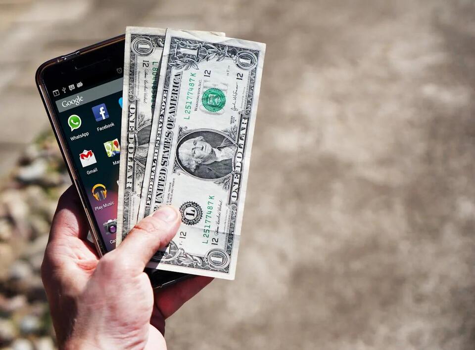 Are You Overlooking These Banking App Risks?