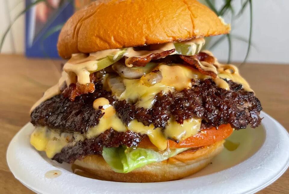 LA’s Smash Burger Craze Hits SD!
