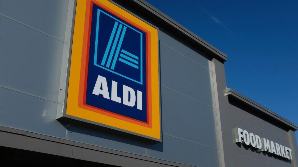 Aldi’s Taking Over Banksville Staples!