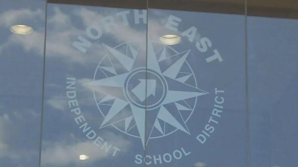 Free Lunches Coming to NEISD Schools!