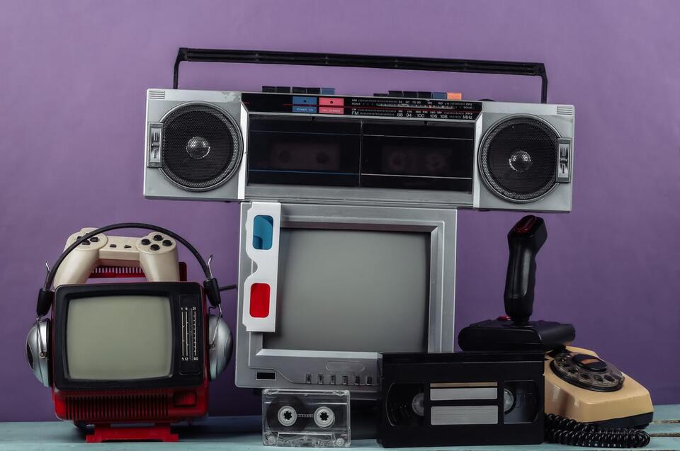 90s Trends That’d Get You Canceled Today
