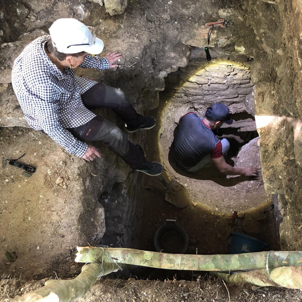 Ancient Maya King’s Tomb Discovered!
