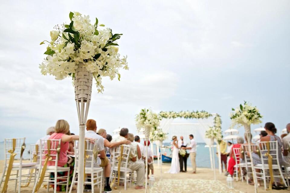 Bridesmaid Skips Wedding, Keeps Free Trip?!
