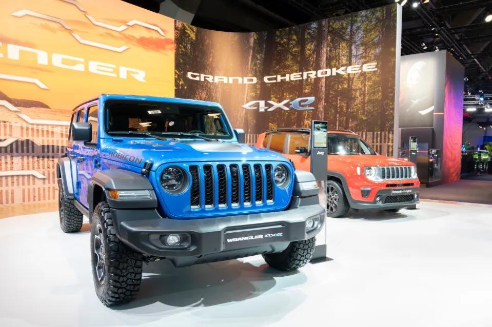 $98k “New” SUV Had 5,000 Miles?!