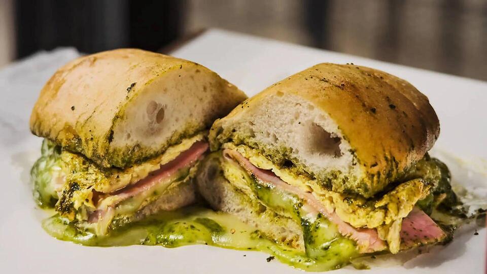 Brooklyn’s Green Eggs & Ham Steals the Crown
