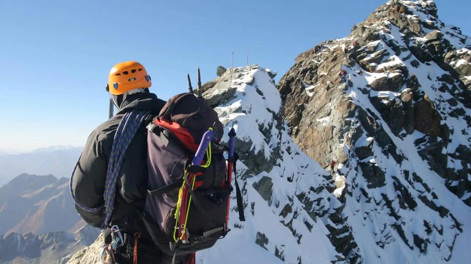 Coke’s Bold Move on Everest Trash