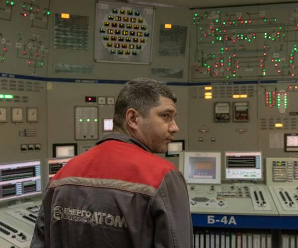 Would You Plug Into a Nuclear Generator?