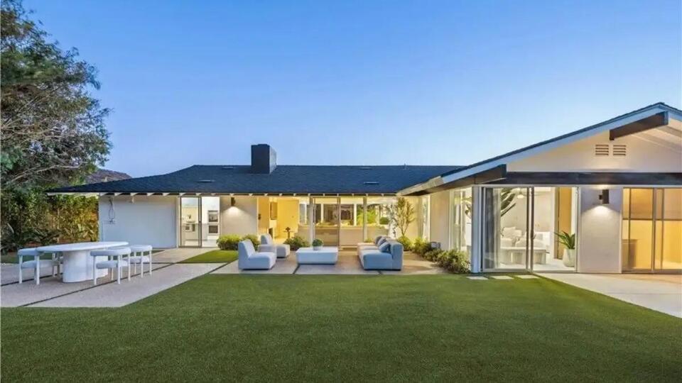 Josh Allen’s Bachelor Pad Era Ends?