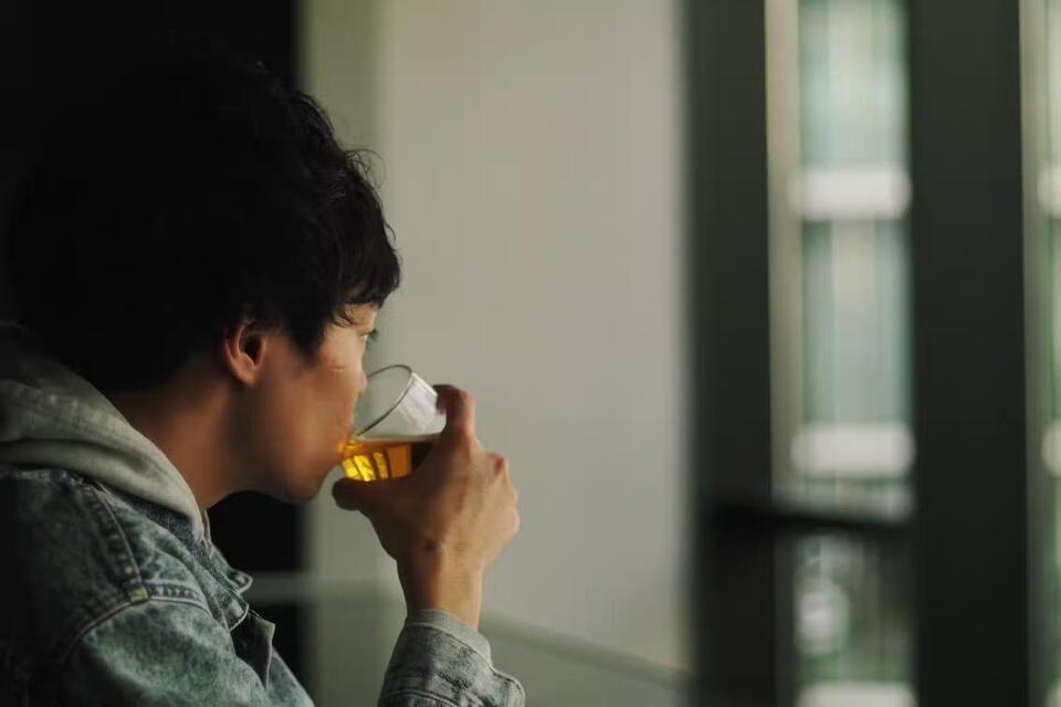 What Happens When You Quit Booze?