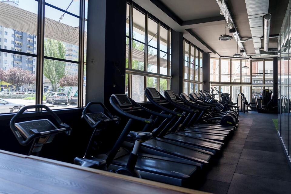 Gym’s Age Ban Sparks Outrage