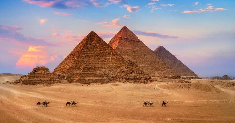 Pyramid Builders Were Paid Pros, Not Slaves!