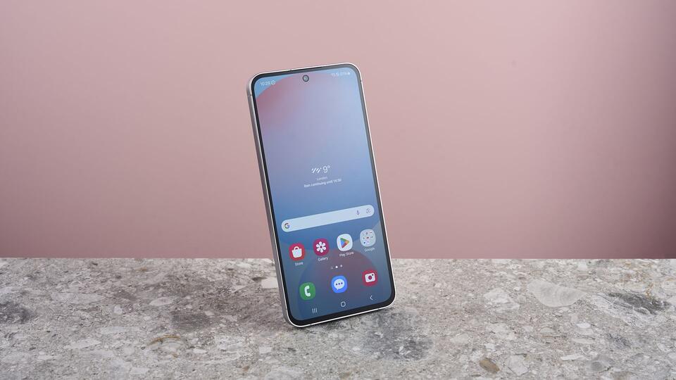 Is Samsung's FE Series Finally Going Premium?
